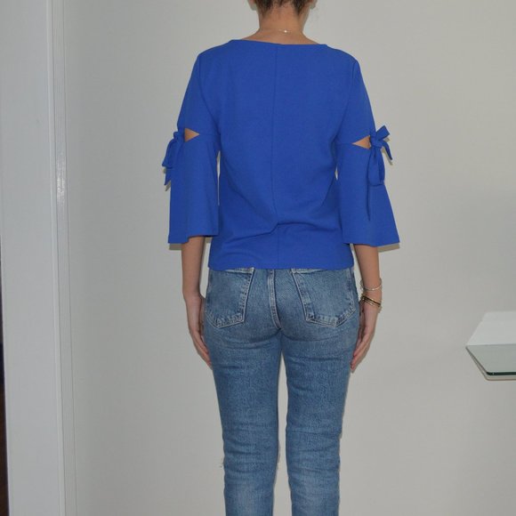 Ann Taylor business casual Top (size: XS) in blue - Picture 3 of 7